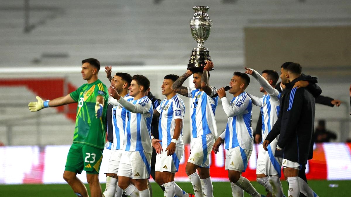 Argentina Dominates Chile in FIFA World Cup 2026 Qualifier with 3-0 Win