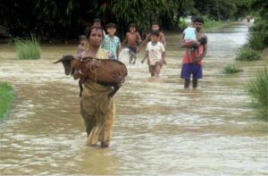 Floods Devastate Southern West Bengal 3 Dead, Over 2.5 Lakh Affected